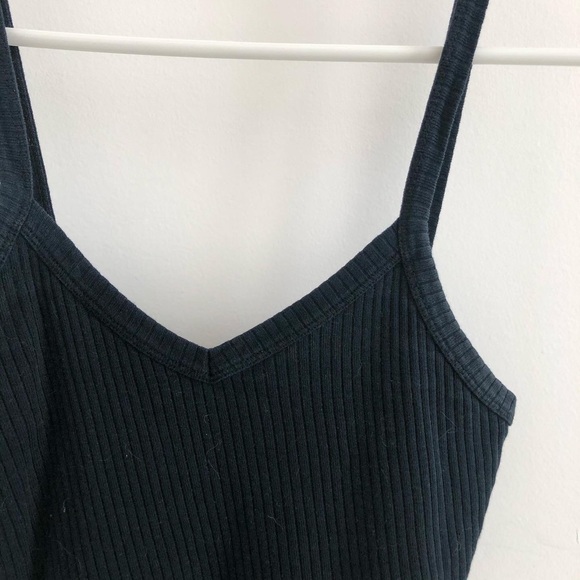 Topshop Ribbed Crop Tank - Picture 2 of 3